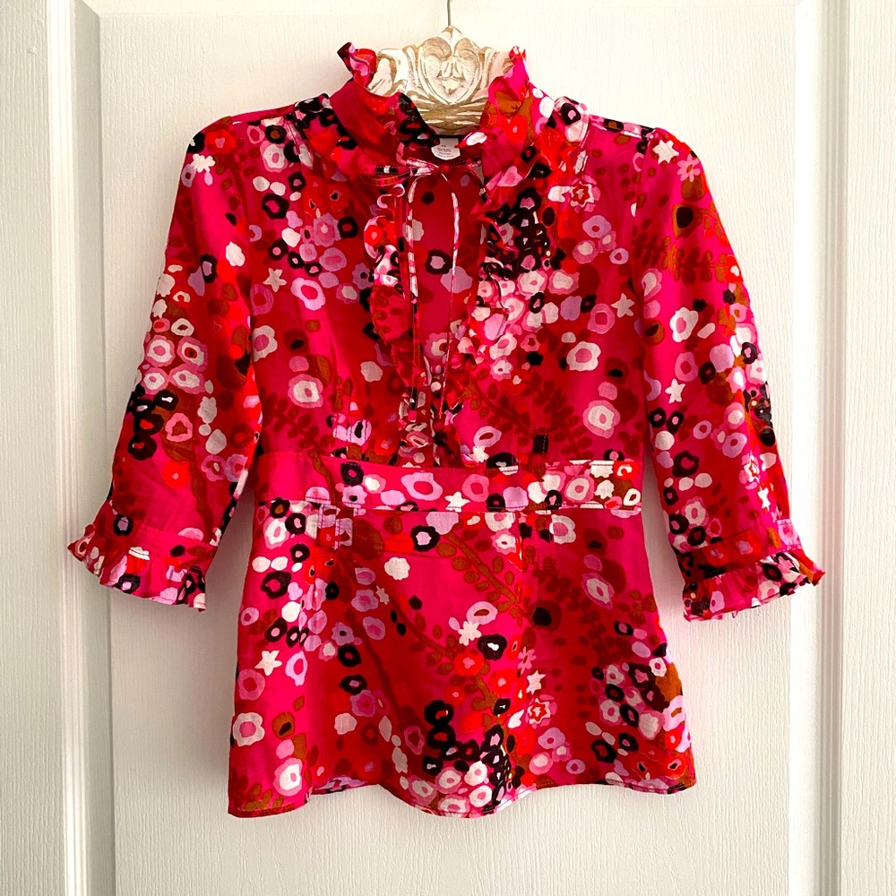 J. Crew floral print fitted blouse. Pink, coral, black and caramel, size 2 P